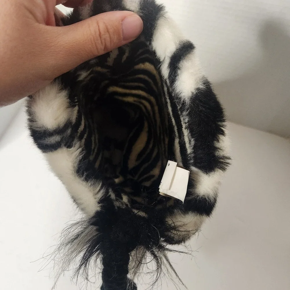 All About Reading Pre Reading Readers Lizard Lou ZigZag Zebra Ziggy Puppet